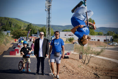 Agrandir l'image 6 sur 12, fenêtre modale