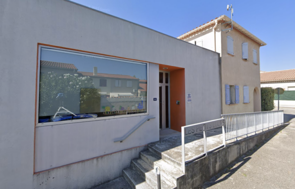 photo creche les petits loups - Agrandir l'image, fenêtre modale