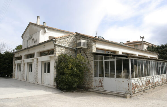 Salle Oustaou Per touti