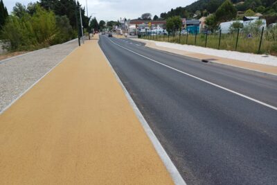 Agrandir l'image 2 sur 7, fenêtre modale